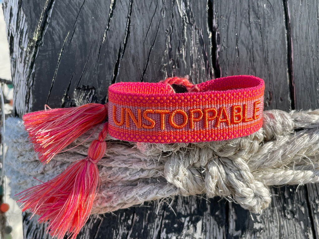 UNSTOPPABLE uttalande armband vävt, broderat image 2