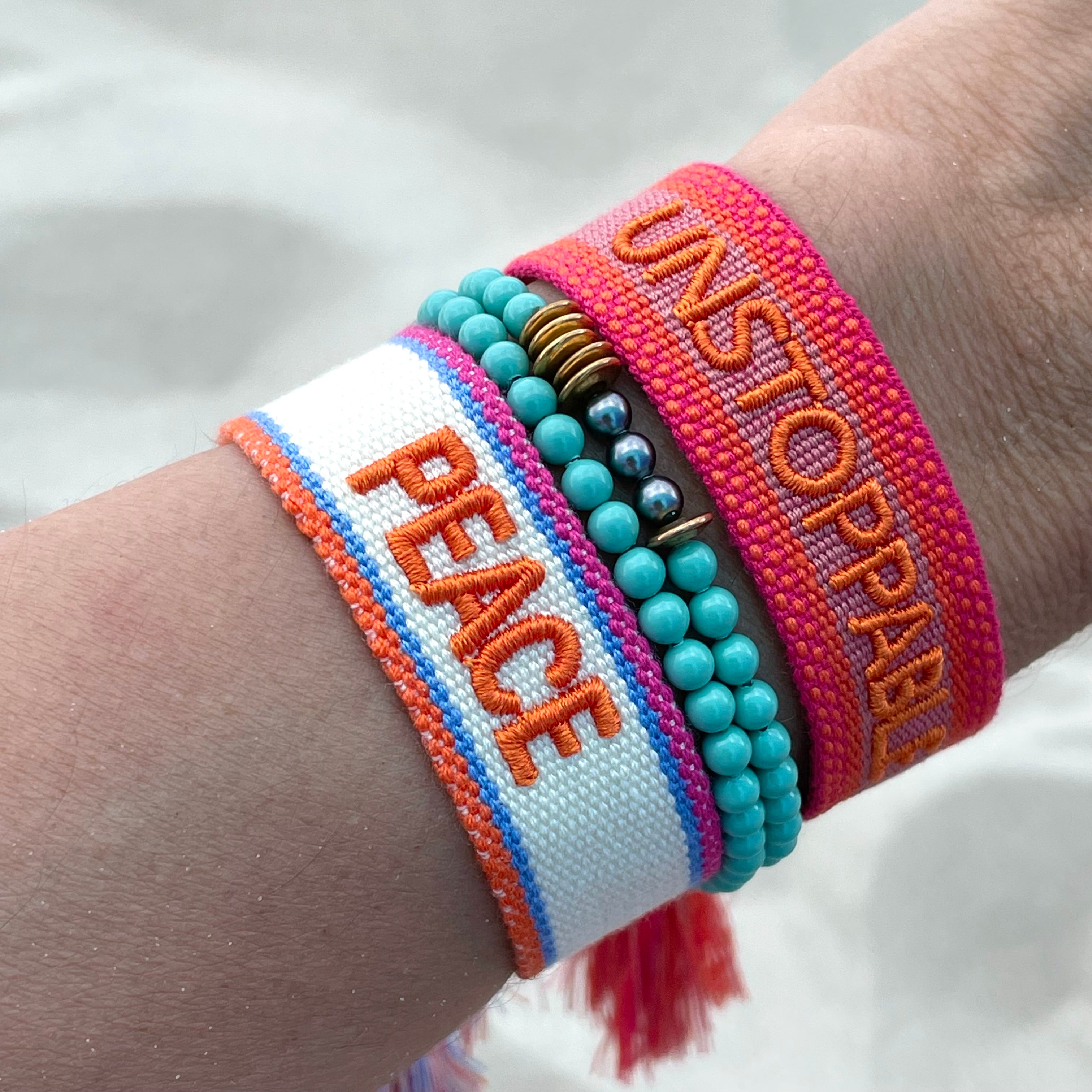 UNSTOPPABLE uttalande armband vävt, broderat image 3